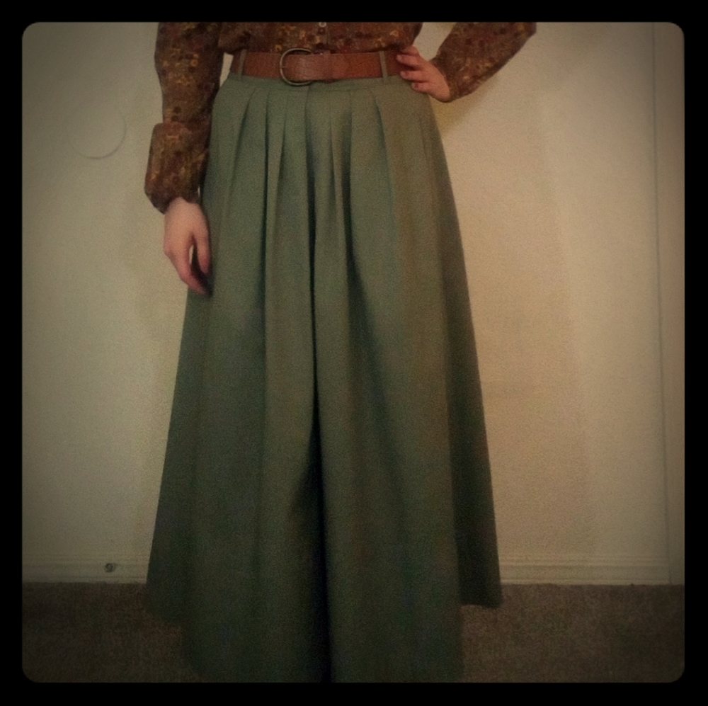 Vintage belted maxi skirt